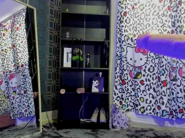 Yuliana-Demon webcam