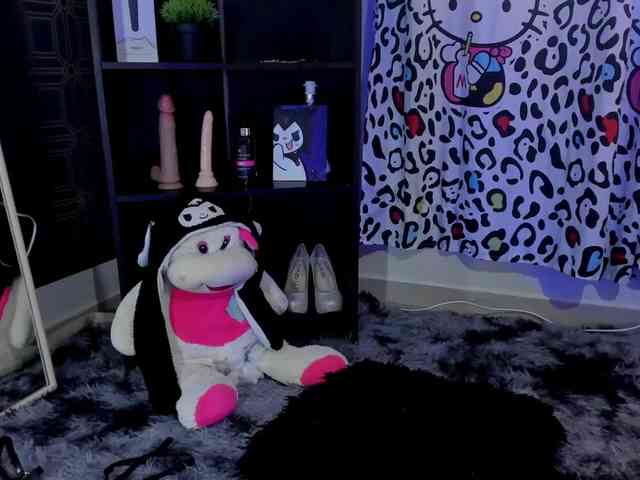 Yuliana-Demon webcam