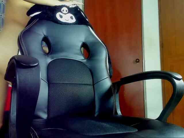 Yuliana-Demon webcam