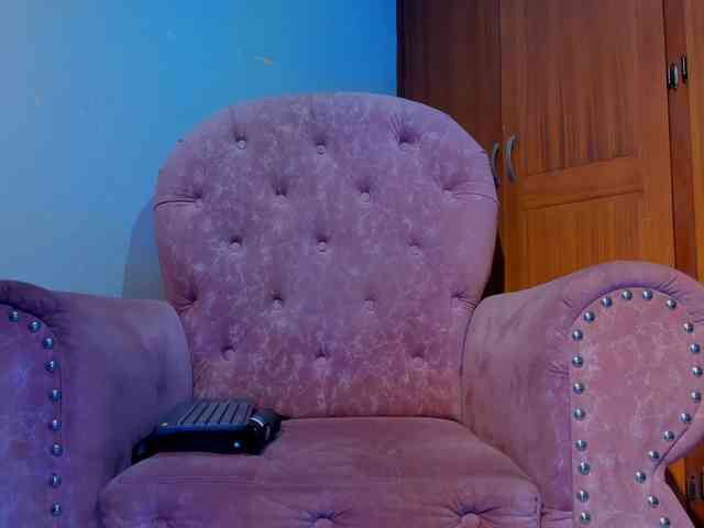 Yuliana-Demon webcam