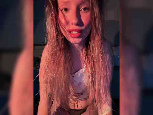 anonymous chatroom Cute-molly