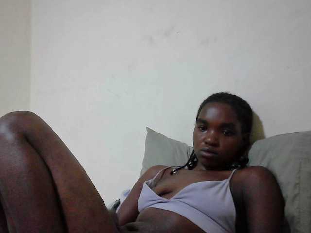 princess-scovia's BongaCams show and profile