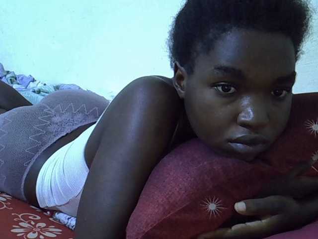 princess-scovia's BongaCams show and profile