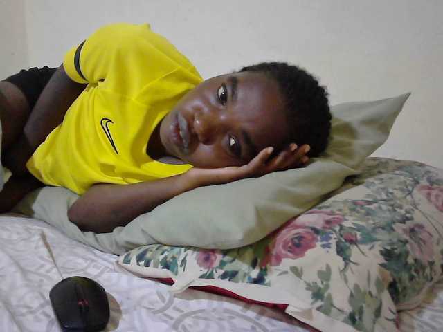 princess-scovia's BongaCams show and profile