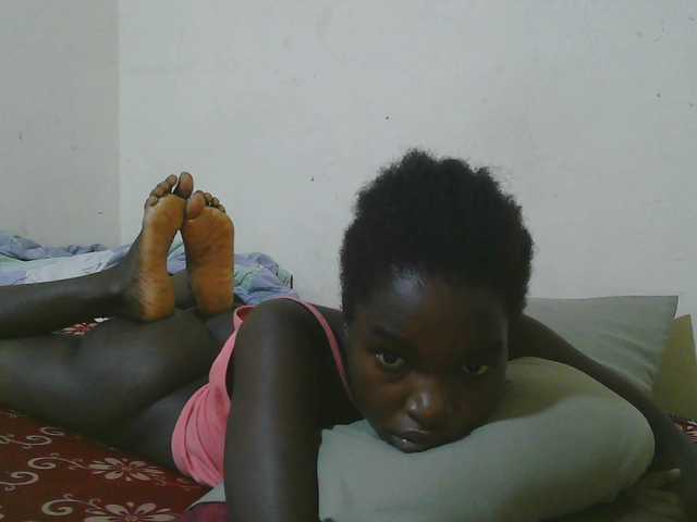 princess-scovia's BongaCams show and profile