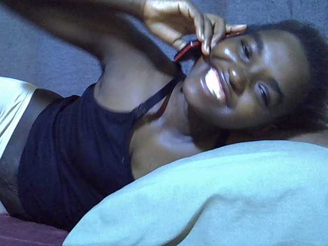 princess-scovia's BongaCams show and profile