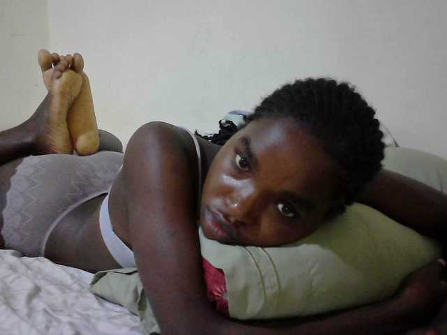 princess-scovia's BongaCams show and profile