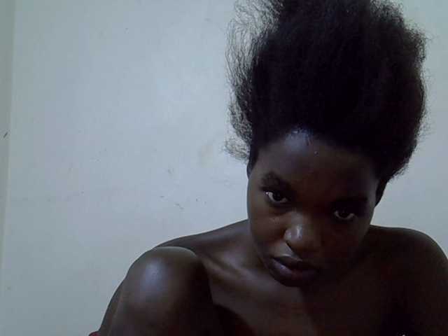 princess-scovia Live Cam on BongaCams