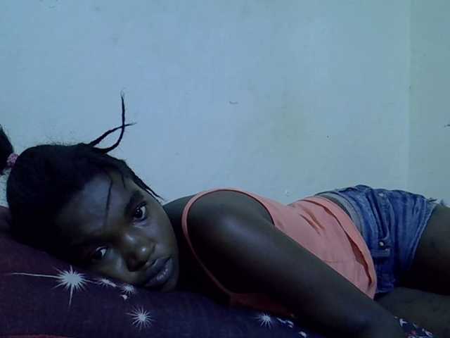 princess-scovia's BongaCams show and profile