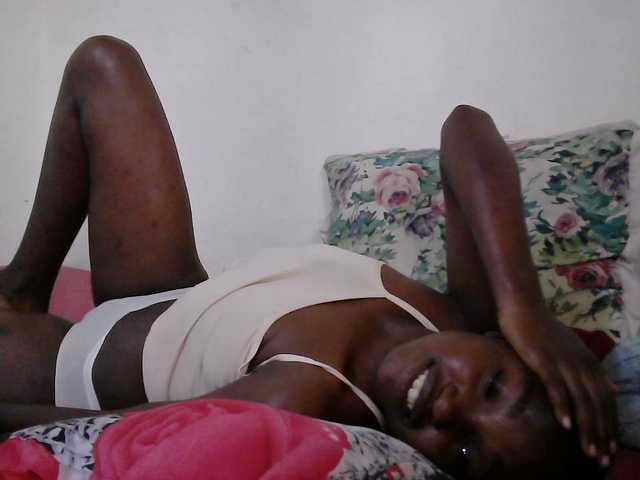 princess-scovia's BongaCams show and profile