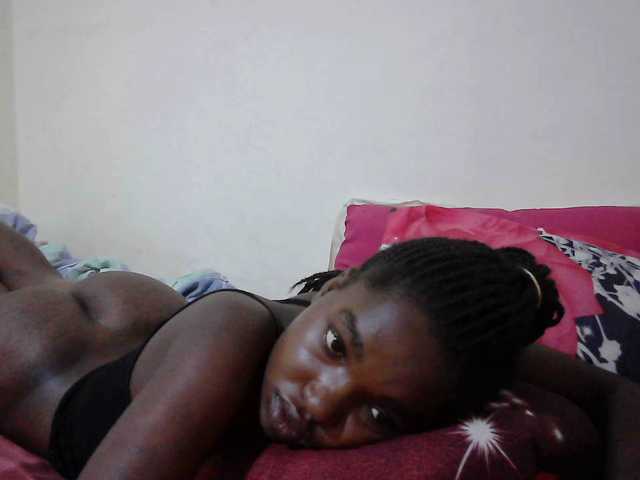 princess-scovia's BongaCams show and profile