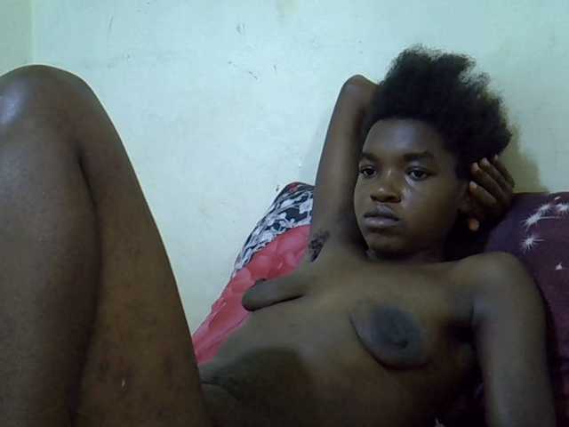 princess-scovia's BongaCams show and profile