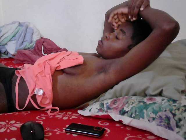 princess-scovia's BongaCams show and profile