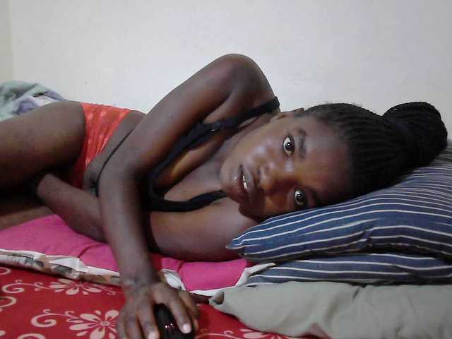 princess-scovia's BongaCams show and profile