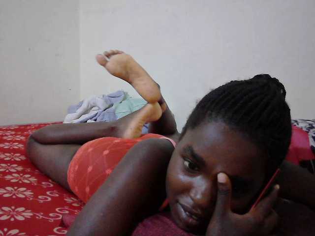 princess-scovia's BongaCams show and profile