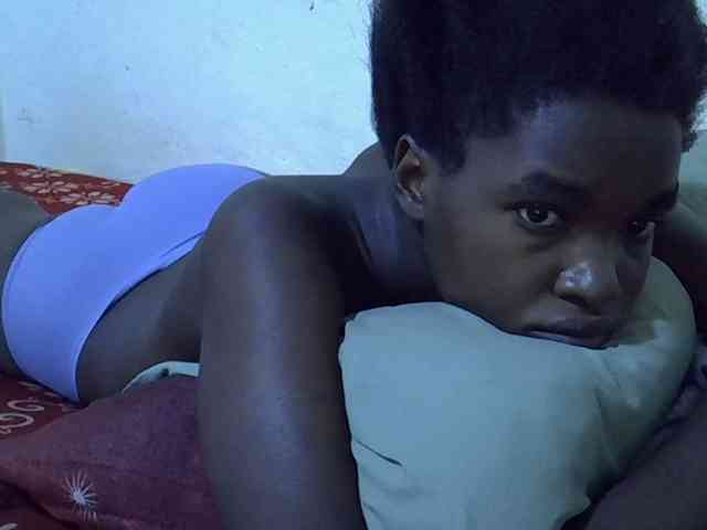 princess-scovia Live Webcam on BongaCams