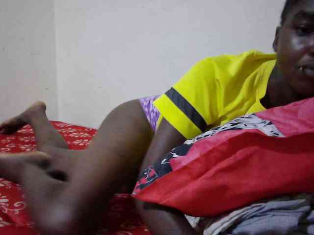 princess-scovia Live Webcam on BongaCams