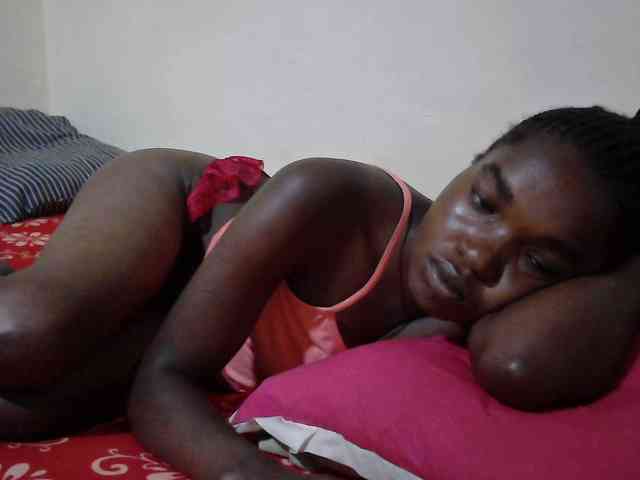 princess-scovia Live Webcam on BongaCams