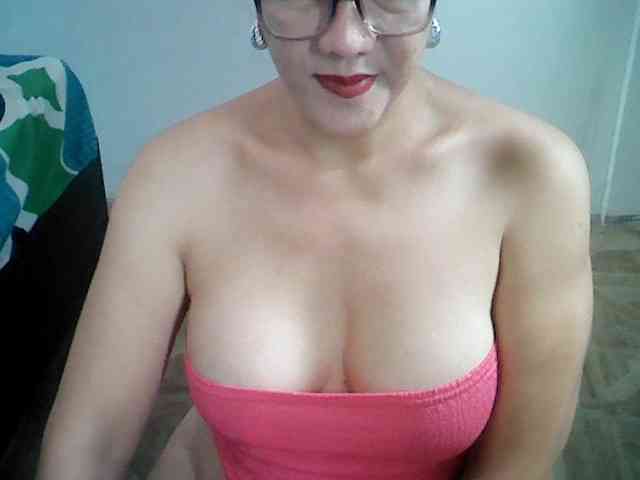 TSKeana Live Webcam on BongaCams