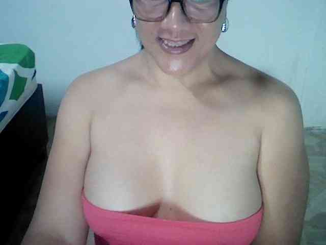 TSKeana Live Webcam on BongaCams