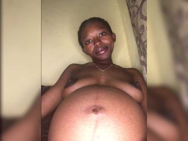 Shantybeib's BongaCams show and profile