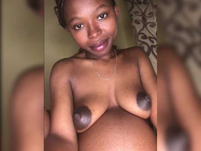 Shantybeib's BongaCams show and profile