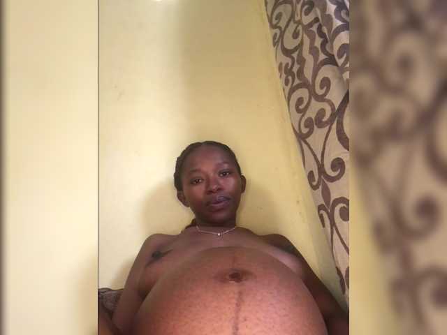 Shantybeib's BongaCams show and profile