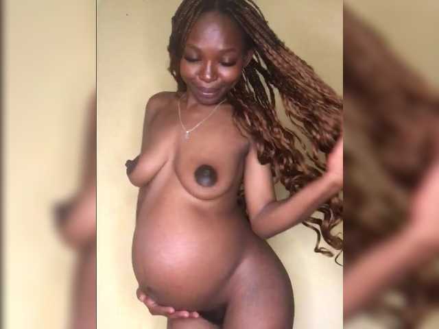 Shantybeib's BongaCams show and profile