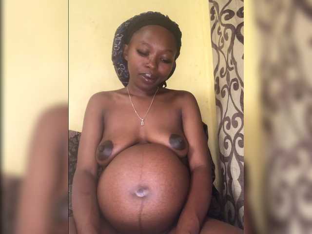 Shantybeib's BongaCams show and profile