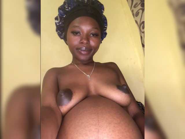 Shantybeib's BongaCams show and profile