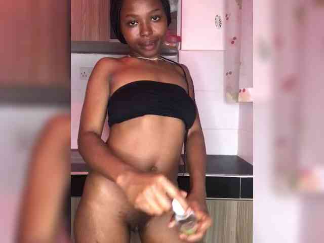 Shantybeib webcam