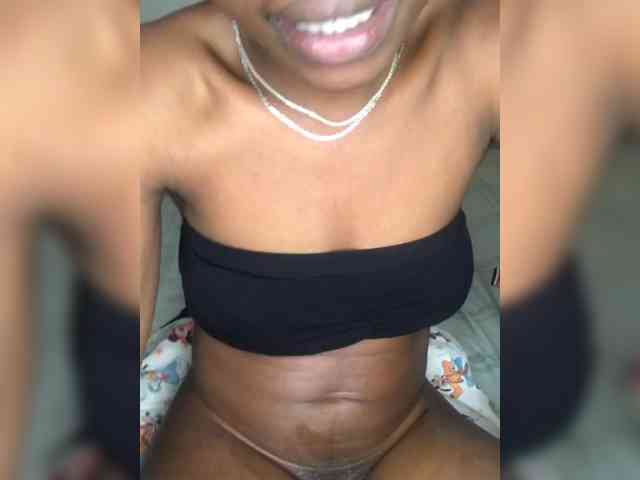 Shantybeib webcam