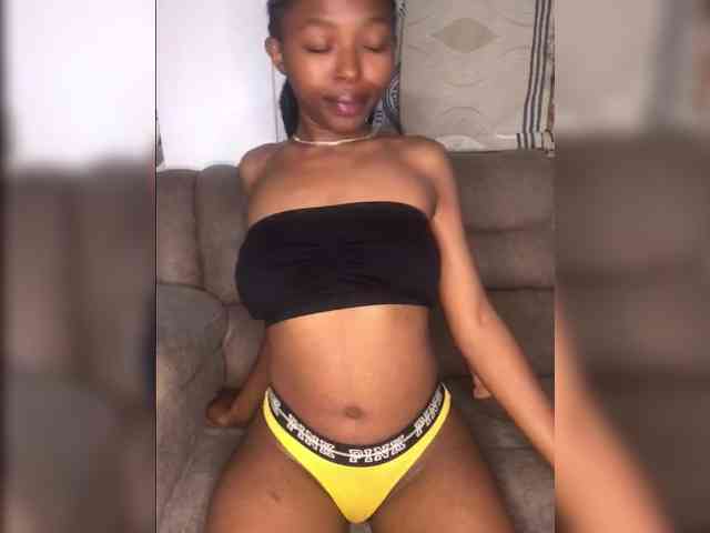 Shantybeib webcam