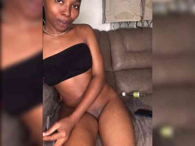 Shantybeib webcam