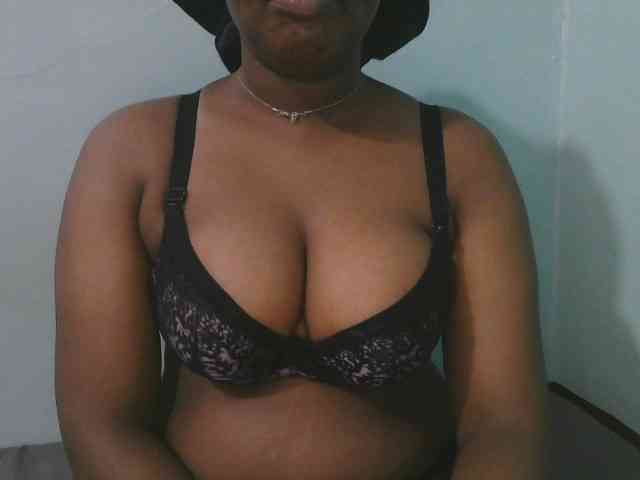 Camilapretty01 webcam