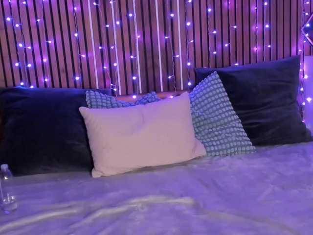 SashaSkyX's BongaCams show and profile