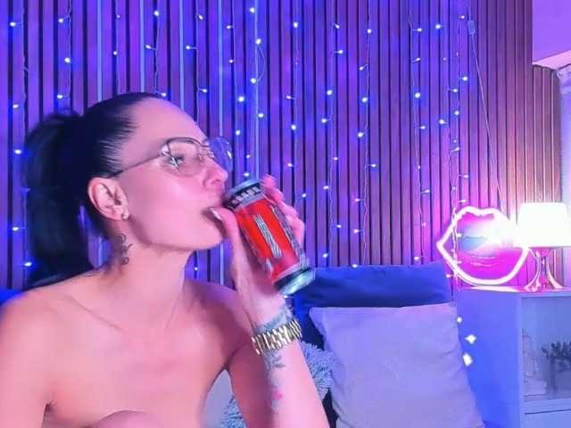 SashaSkyX's BongaCams show and profile