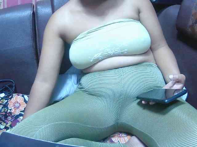 BellaLove webcam