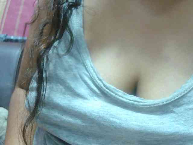 BellaLove webcam