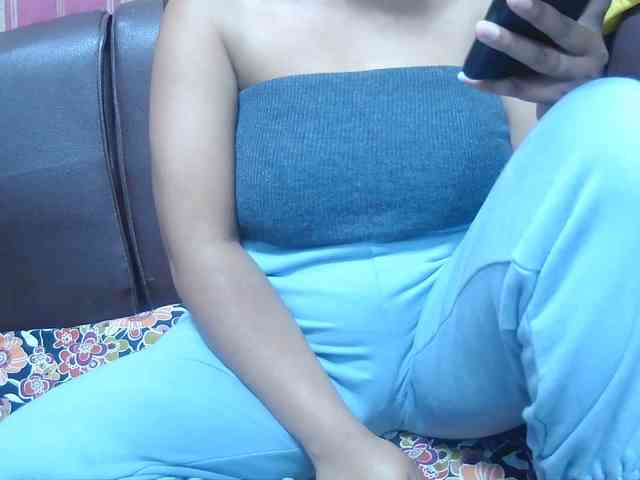 BellaLove webcam