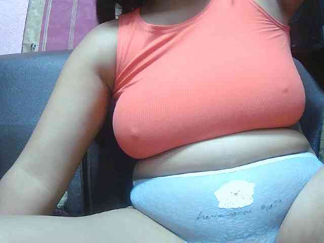 BellaLove webcam