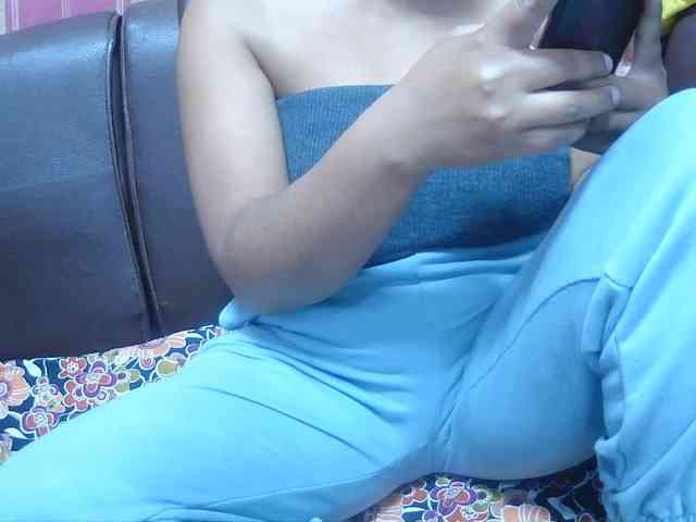 BellaLove webcam