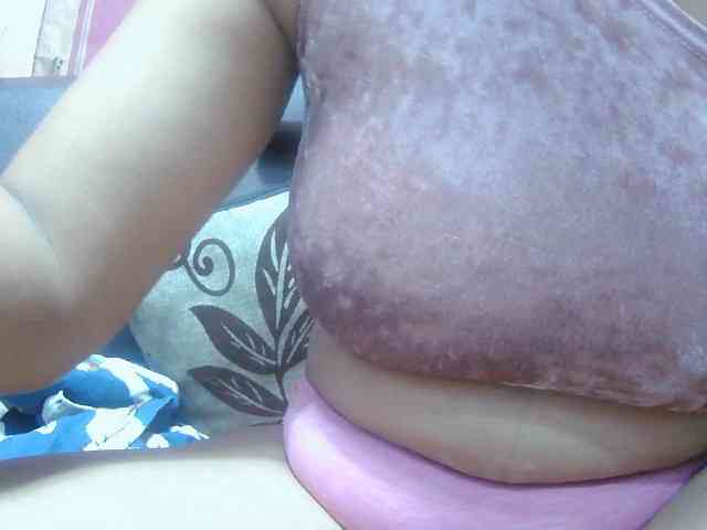 BellaLove webcam