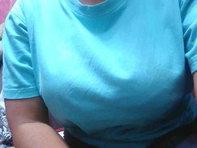 BellaLove webcam