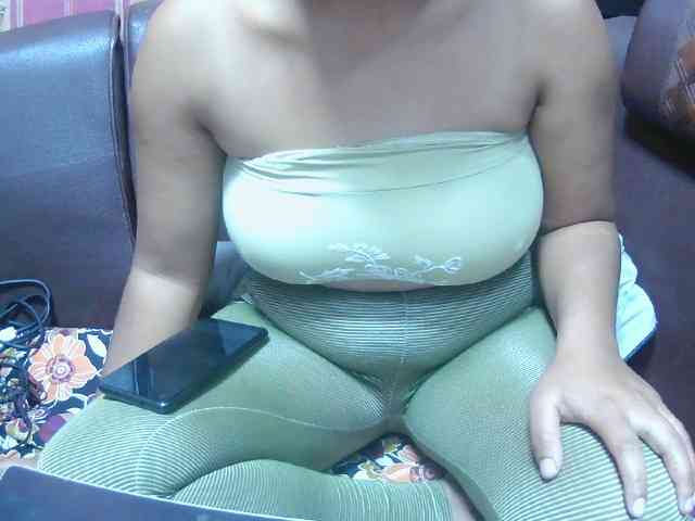 BellaLove webcam