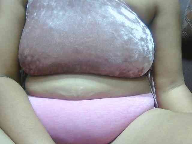 BellaLove webcam
