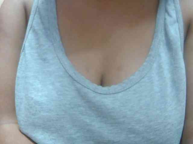 BellaLove webcam