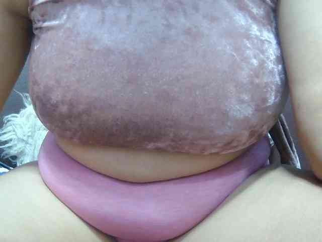 BellaLove webcam