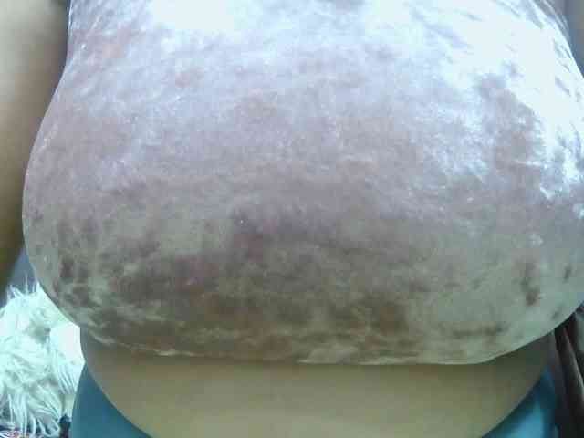 BellaLove webcam