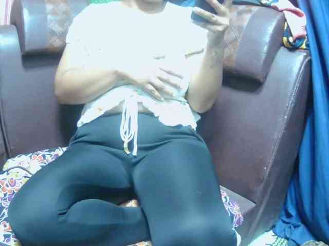 BellaLove webcam